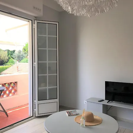 Apartment Tres Joli T2 Bandol